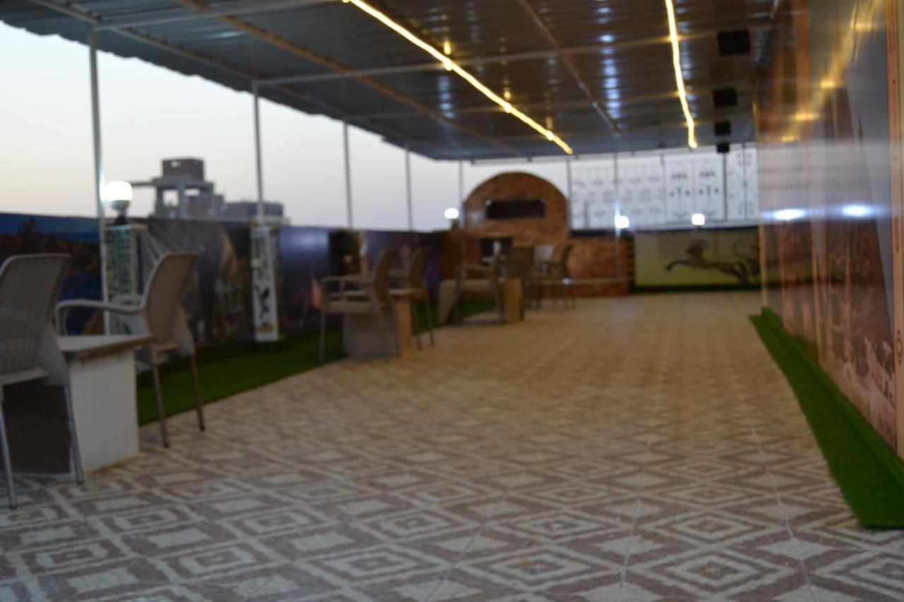 Aladdin Pyramids City Kairó Kültér fotó